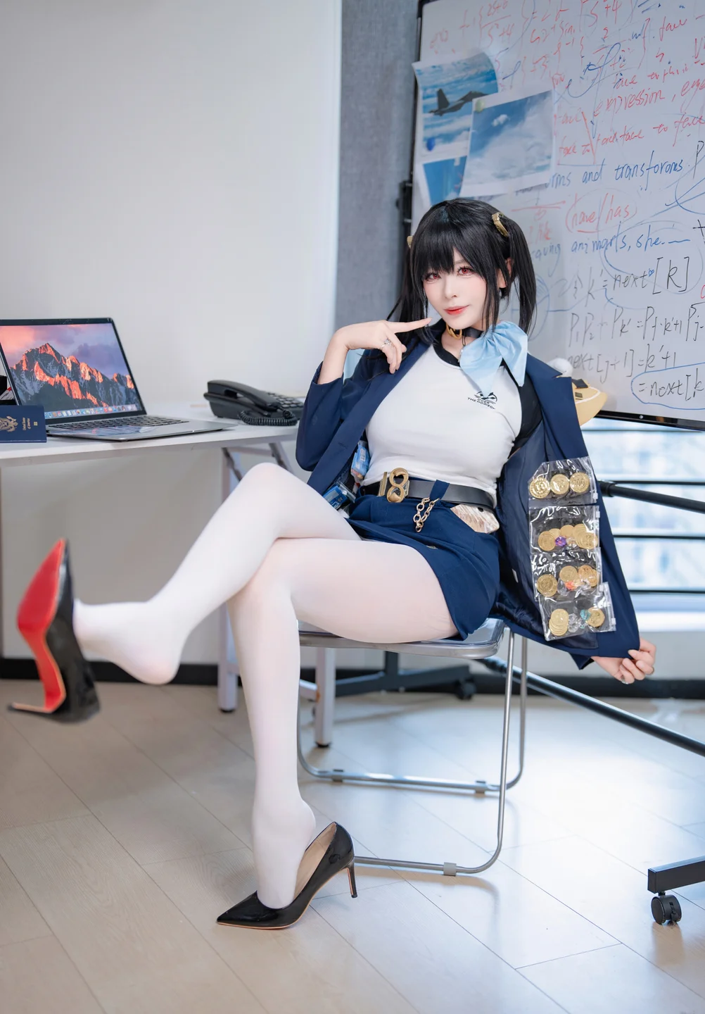 轩萧学姐 - No.083 索拉 [50P-158MB] tg@simisebaisi 【丝足阁】014.webp